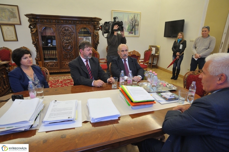 Lengyel delegáció Nyíregyházán - fotó Szarka Lajos