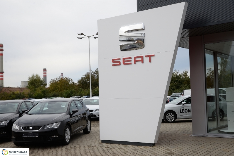 SEAT szalon nyitó Nyíregyházán