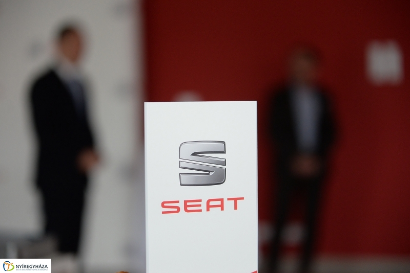 SEAT szalon nyitó Nyíregyházán