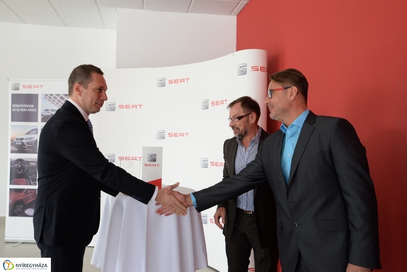 SEAT szalon nyitó Nyíregyházán