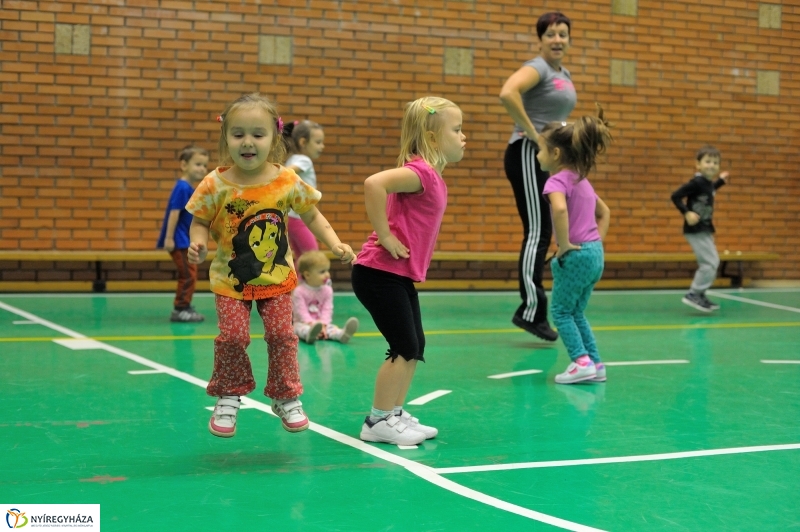 Mozdulj Nyíregyháza 2016 zenés gyerek torna - fotó Szarka Lajos