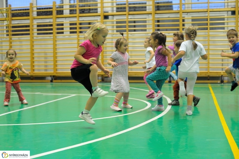 Mozdulj Nyíregyháza 2016 zenés gyerek torna - fotó Szarka Lajos