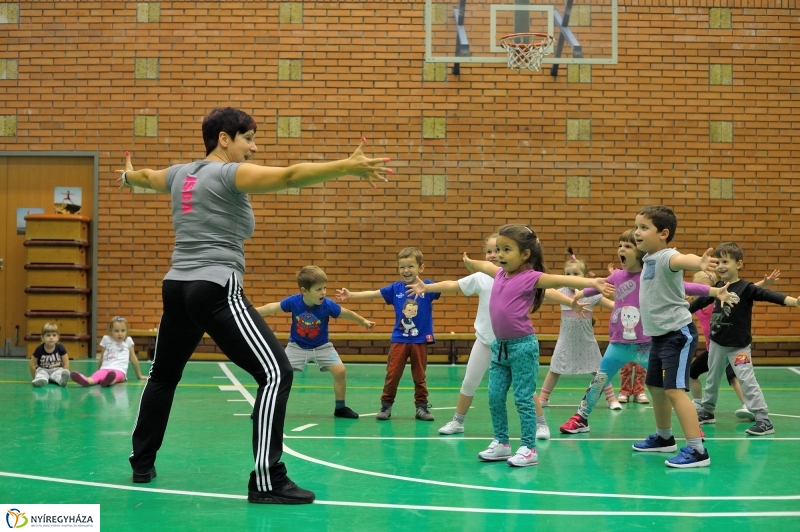 Mozdulj Nyíregyháza 2016 zenés gyerek torna - fotó Szarka Lajos