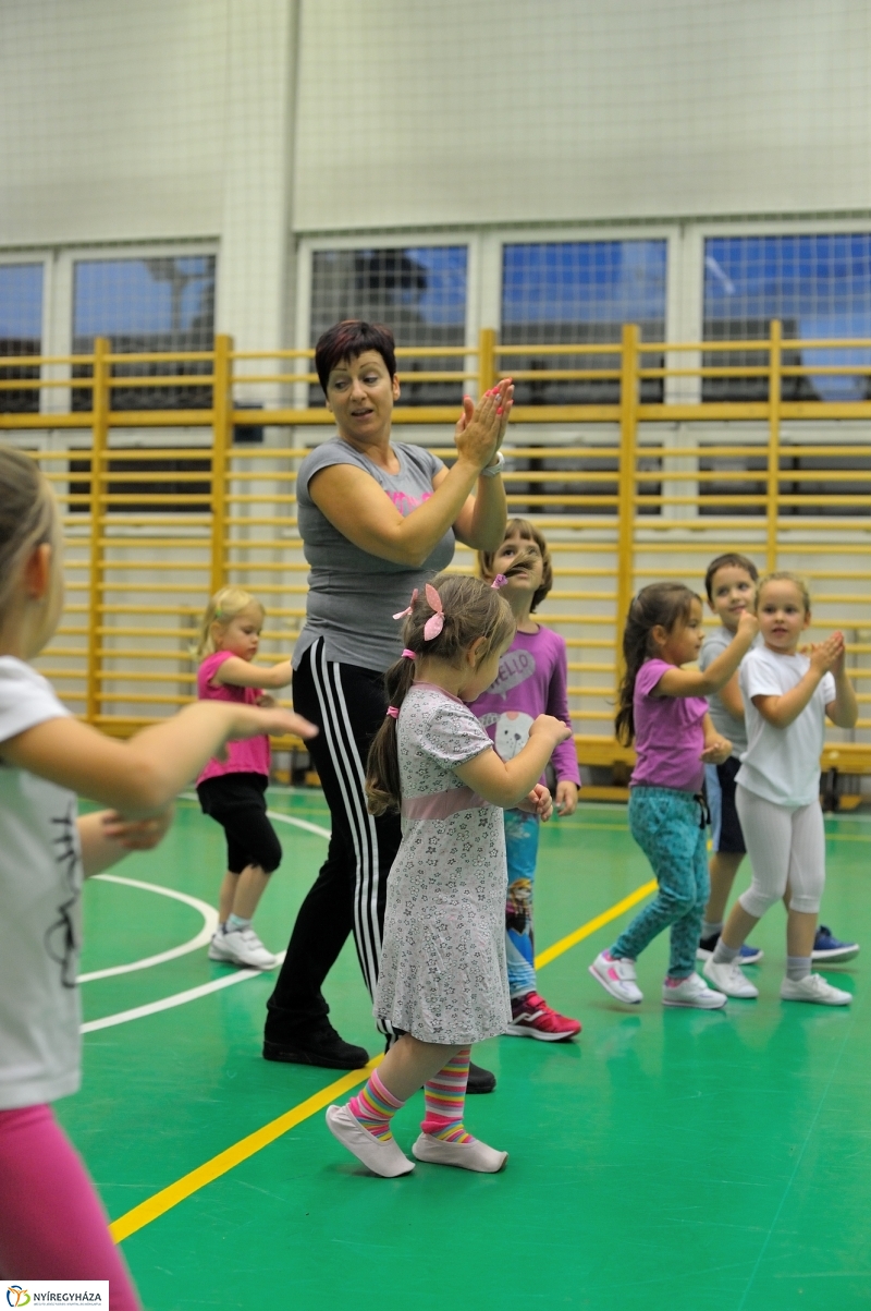 Mozdulj Nyíregyháza 2016 zenés gyerek torna - fotó Szarka Lajos