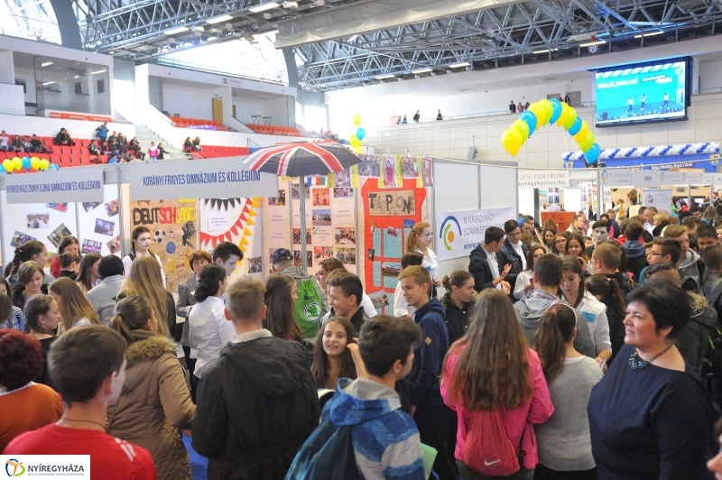 Pályaválasztási Kiállítás 2016 - fotó Szarka Lajos