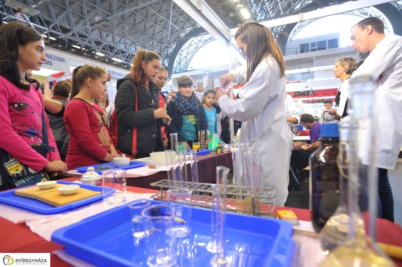 Pályaválasztási Kiállítás 2016 - fotó Szarka Lajos