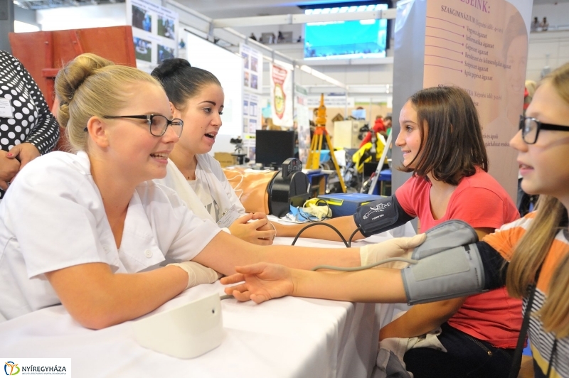 Pályaválasztási Kiállítás 2016 - fotó Szarka Lajos