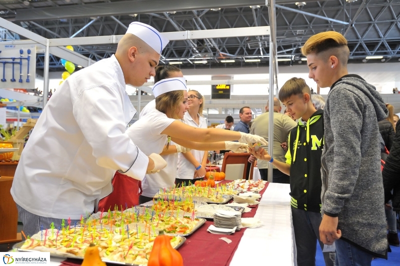 Pályaválasztási Kiállítás 2016 - fotó Szarka Lajos