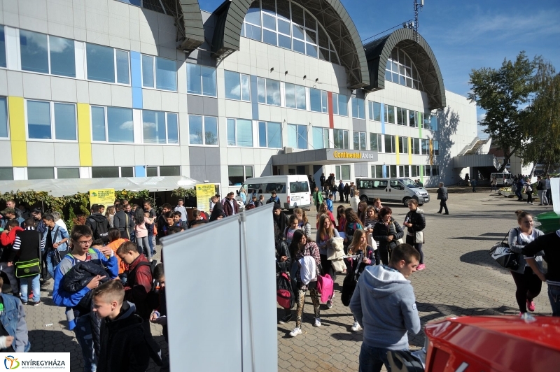 Pályaválasztási Kiállítás 2016 - fotó Szarka Lajos