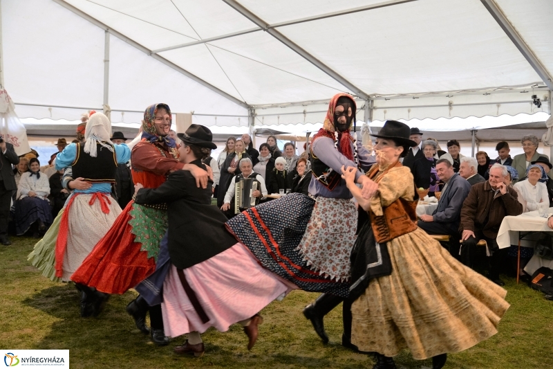 Tirpák lakodalom a Múzeumfaluban