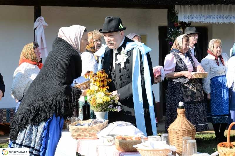 Tirpák lakodalom a Múzeumfaluban