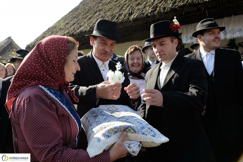Tirpák lakodalom a Múzeumfaluban