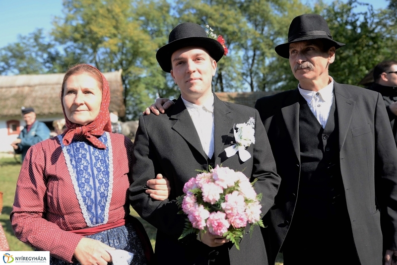Tirpák lakodalom a Múzeumfaluban