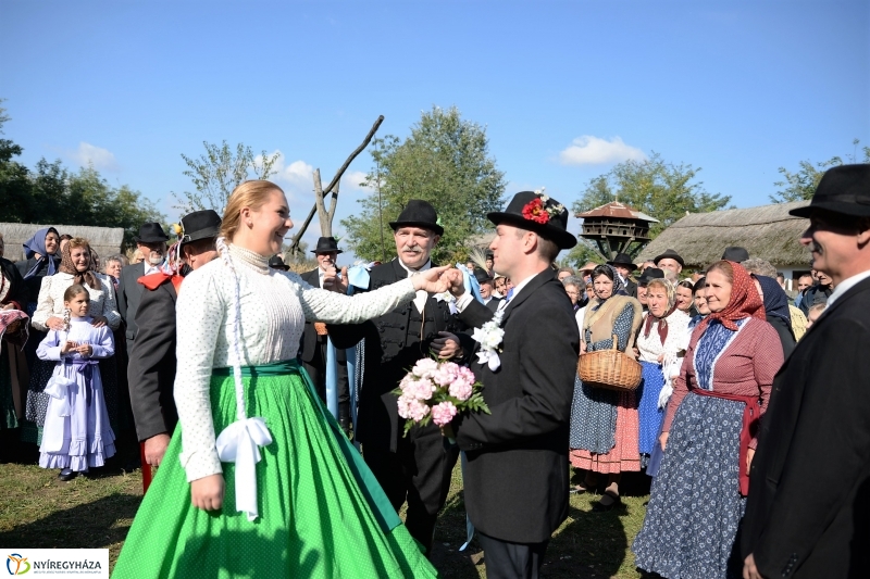 Tirpák lakodalom a Múzeumfaluban