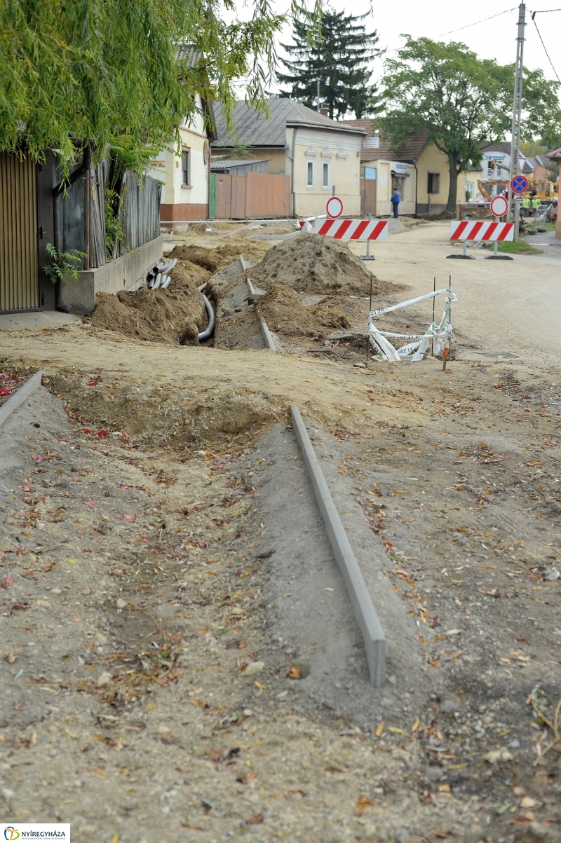Munkálatok a Kígyó utcán 3 - fotó Szarka Lajos