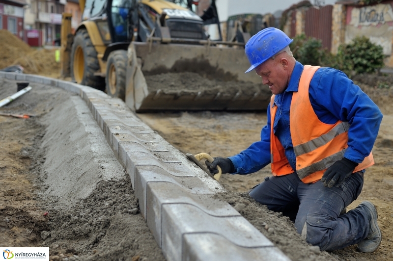 Munkálatok a Kígyó utcán 3 - fotó Szarka Lajos
