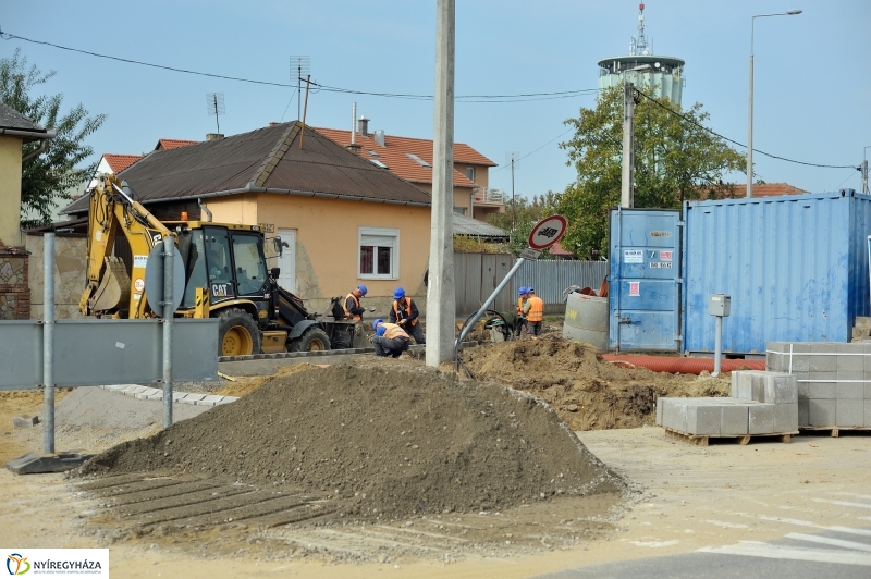 Munkálatok a Kígyó utcán 3 - fotó Szarka Lajos