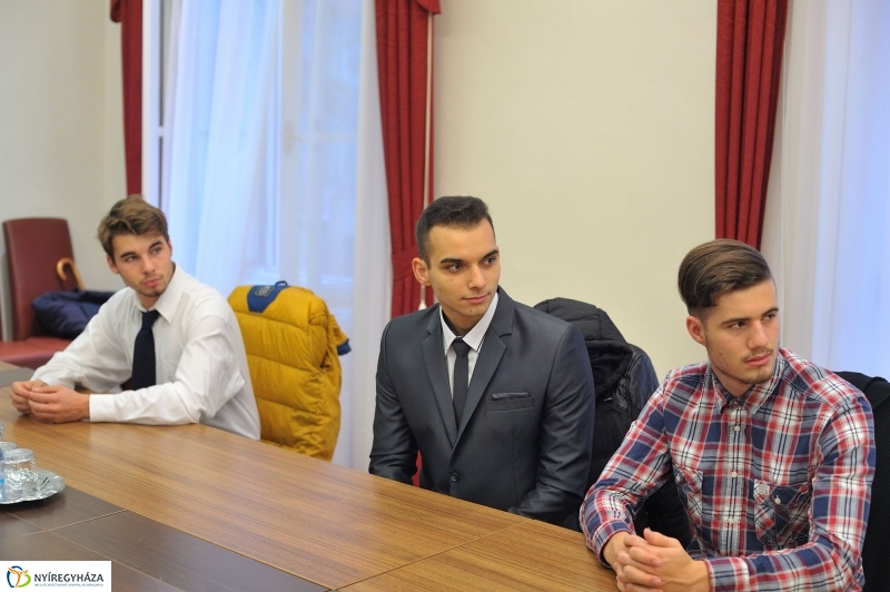 Elismerés a nyári munkáért - fotó Szarka Lajos