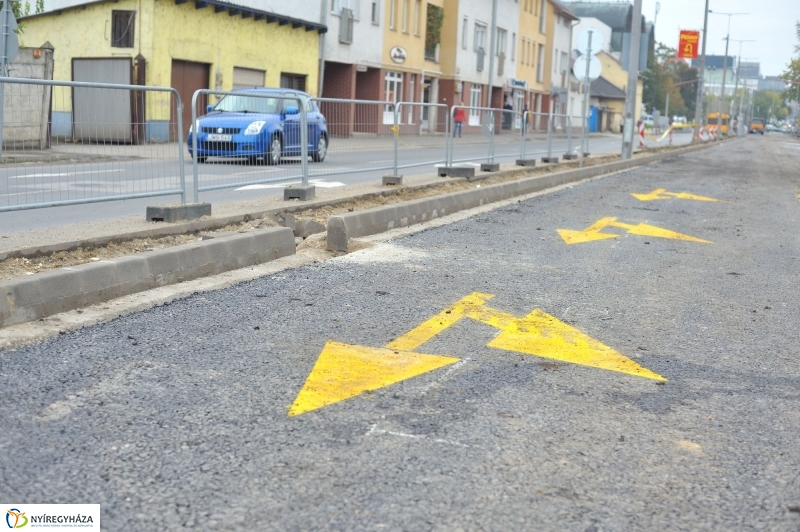 Elkezdődött a beruházás a Szegfű utcán XII - fotó Szarka Lajos