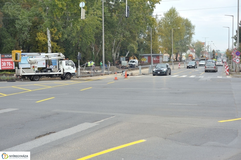 Elkezdődött a beruházás a Szegfű utcán XII - fotó Szarka Lajos