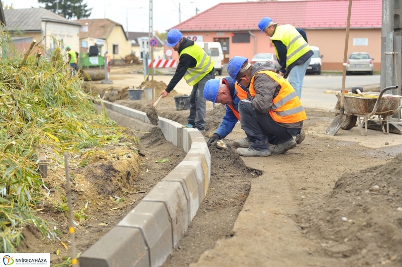 Munkálatok a Kígyó utcán 4 - fotó Szarka Lajos