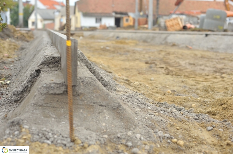 Munkálatok a Kígyó utcán 4 - fotó Szarka Lajos