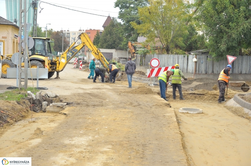 Munkálatok a Kígyó utcán 4 - fotó Szarka Lajos