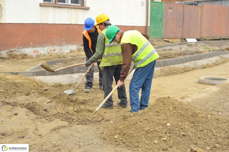 Munkálatok a Kígyó utcán 4 - fotó Szarka Lajos