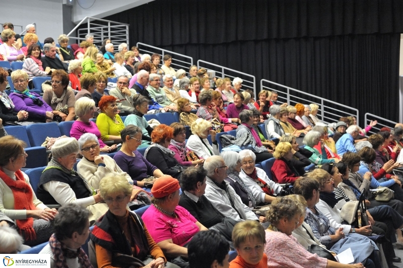 Szépkorúak Akadémiája 20161019 - fotó Szarka Lajos