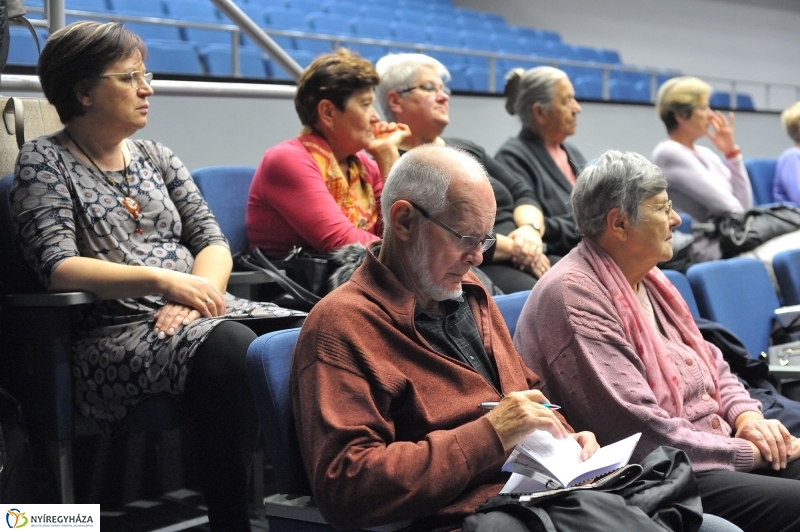 Szépkorúak Akadémiája 20161019 - fotó Szarka Lajos