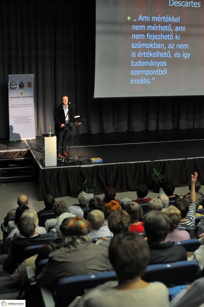 Szépkorúak Akadémiája 20161019 - fotó Szarka Lajos