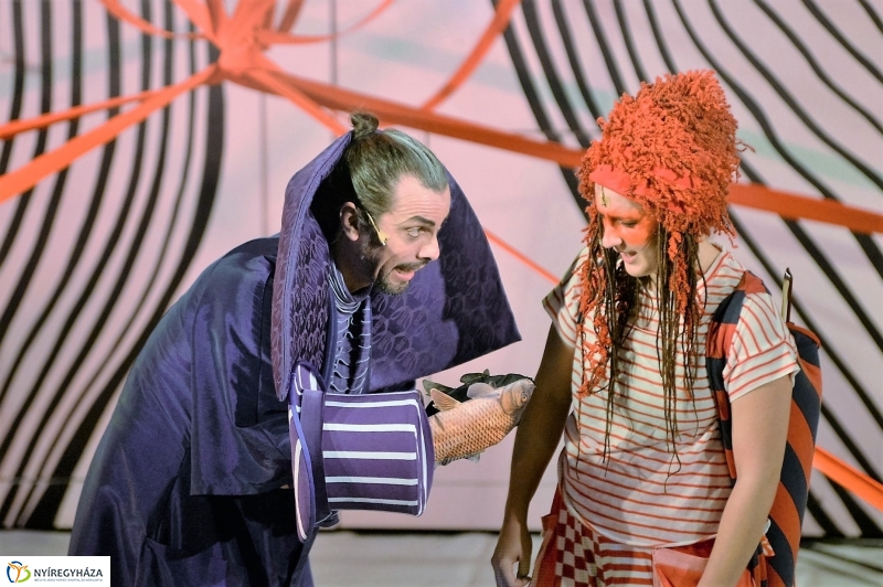 Tündér Lala-gyermekdarab a nagyszínpadon