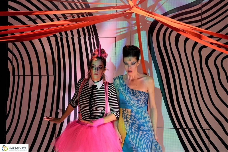 Tündér Lala-gyermekdarab a nagyszínpadon