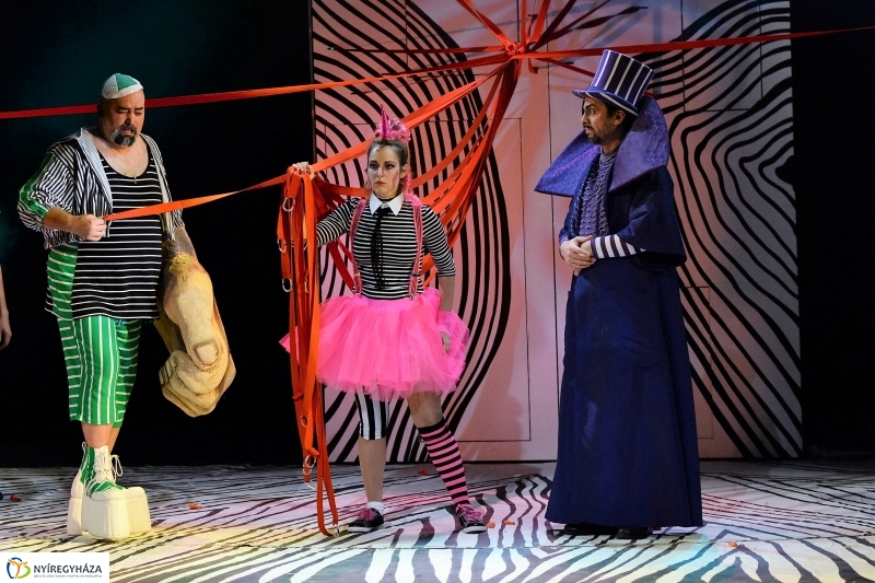 Tündér Lala-gyermekdarab a nagyszínpadon