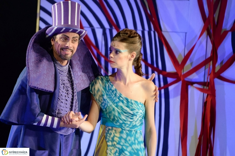 Tündér Lala-gyermekdarab a nagyszínpadon