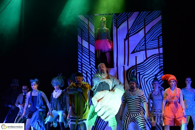 Tündér Lala-gyermekdarab a nagyszínpadon