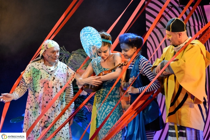 Tündér Lala-gyermekdarab a nagyszínpadon
