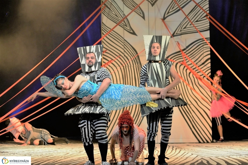 Tündér Lala-gyermekdarab a nagyszínpadon