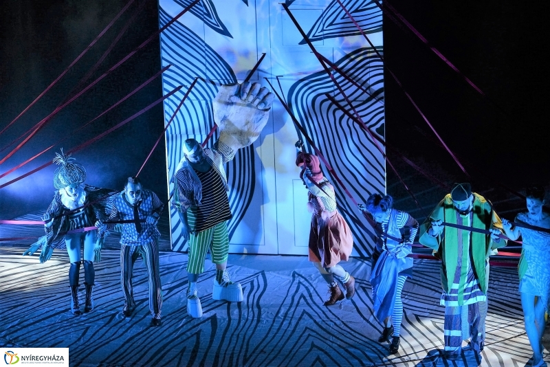 Tündér Lala-gyermekdarab a nagyszínpadon