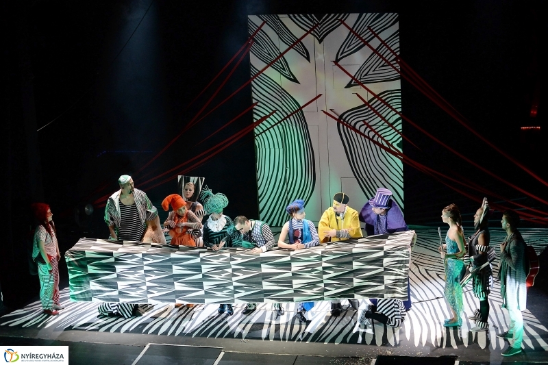 Tündér Lala-gyermekdarab a nagyszínpadon