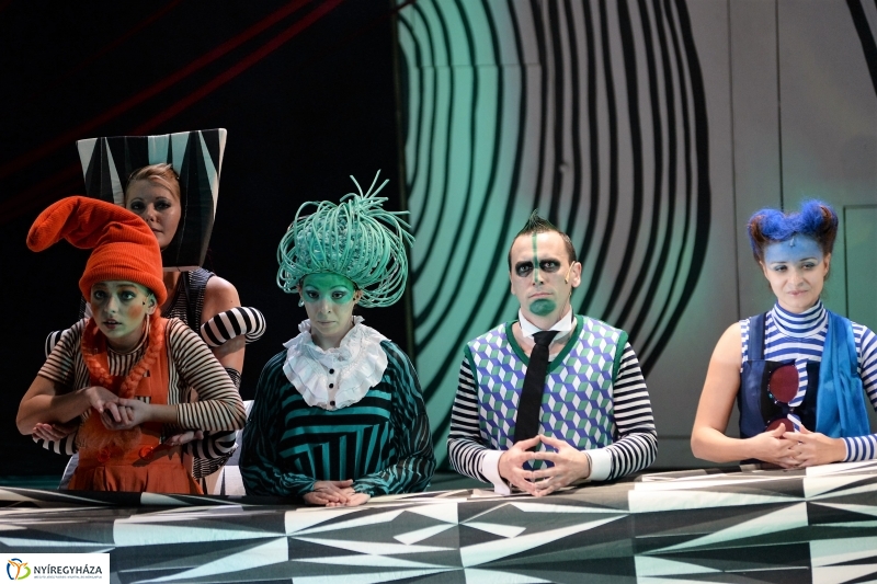 Tündér Lala-gyermekdarab a nagyszínpadon