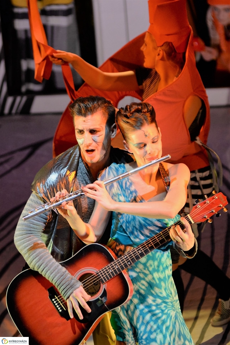 Tündér Lala-gyermekdarab a nagyszínpadon