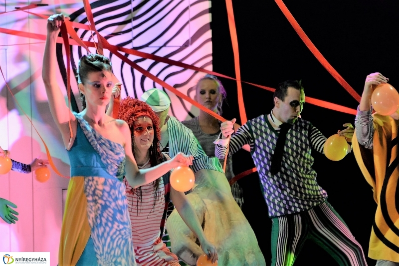 Tündér Lala-gyermekdarab a nagyszínpadon