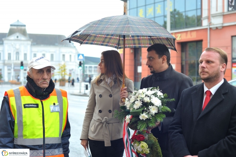 1956-os koszorúzások 2016 - fotó Szarka Lajos
