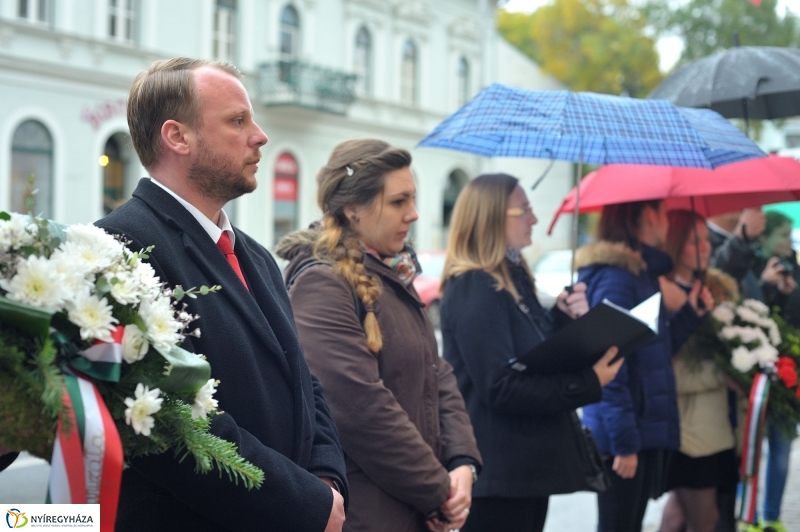 1956-os koszorúzások 2016 - fotó Szarka Lajos