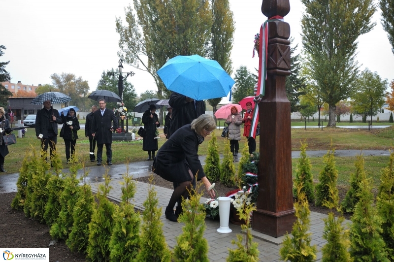 1956 emlékezete - fotó Szarka Lajos