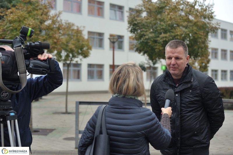 Faültetés Örökösföldön - fotó Szarka Lajos