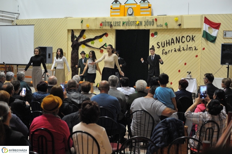 1956-os emlékezések Oroson és Borbányán - fotó Szarka Lajos