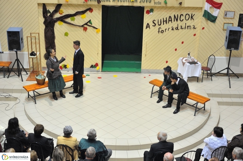 1956-os emlékezések Oroson és Borbányán - fotó Szarka Lajos