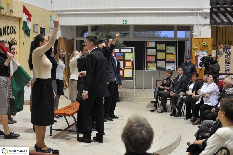 1956-os emlékezések Oroson és Borbányán - fotó Szarka Lajos